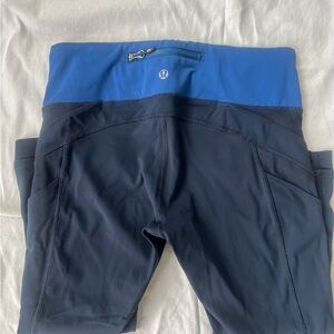 Lululemon Illumina Crop Leggings 6 Inkwell / Rugged Blue